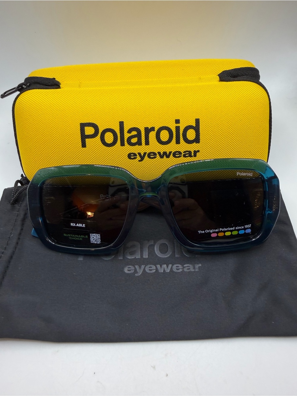 Polaroid Green Blue Gradient Square Polarized Sunglasses